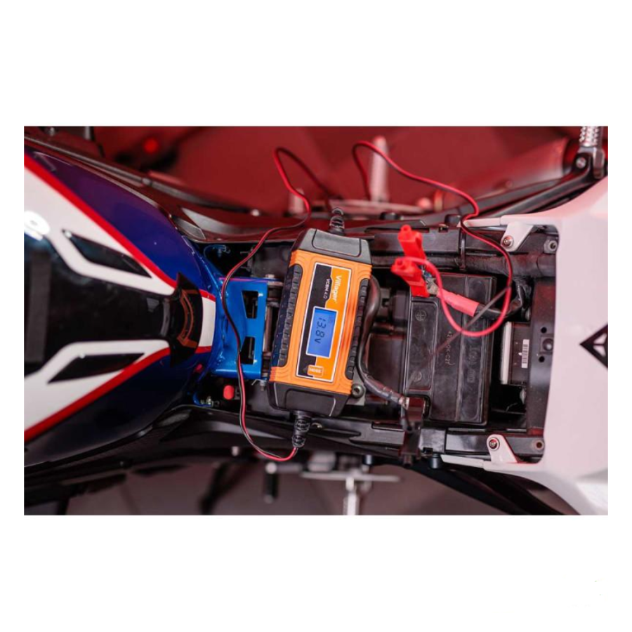 VILLAGER PUNJAČ AKUMULATORA 6/12V MIKROPROCESOR