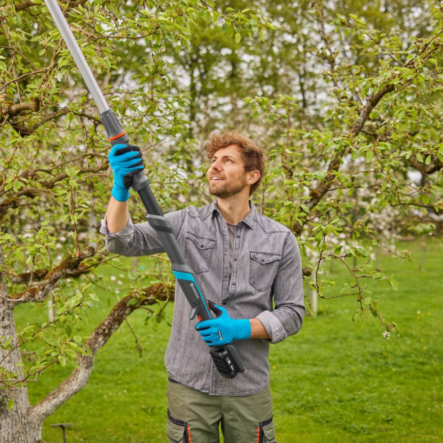 GARDENA MAKAZE AKU ZA GRANE TELESKOPSKE 360/18V