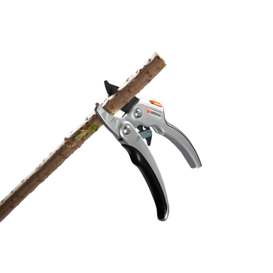 GARDENA MAKAZE VRTNE ZA GRANE COMFORT