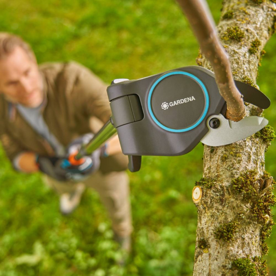 GARDENA VRTNE MAKAZE ZA GRANE TELESKOPSKE 160 STARCUT PRO S