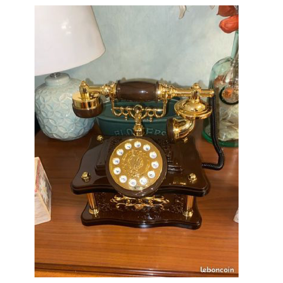 DEKORACIJA 20.5X17.5X22CM MUZIČKA KUTIJA TELEFON