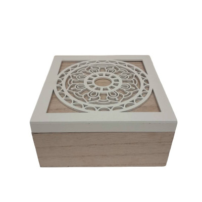 UKRASNA KUTIJA SREDNJA 15X15X8CM